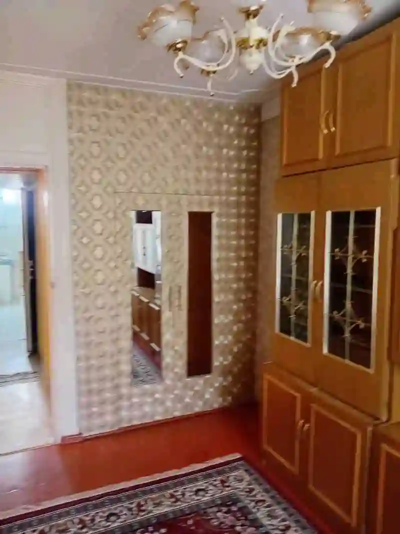 3-к квартира, 2 этаж, 60 м², 32 мкр Калцавой .
