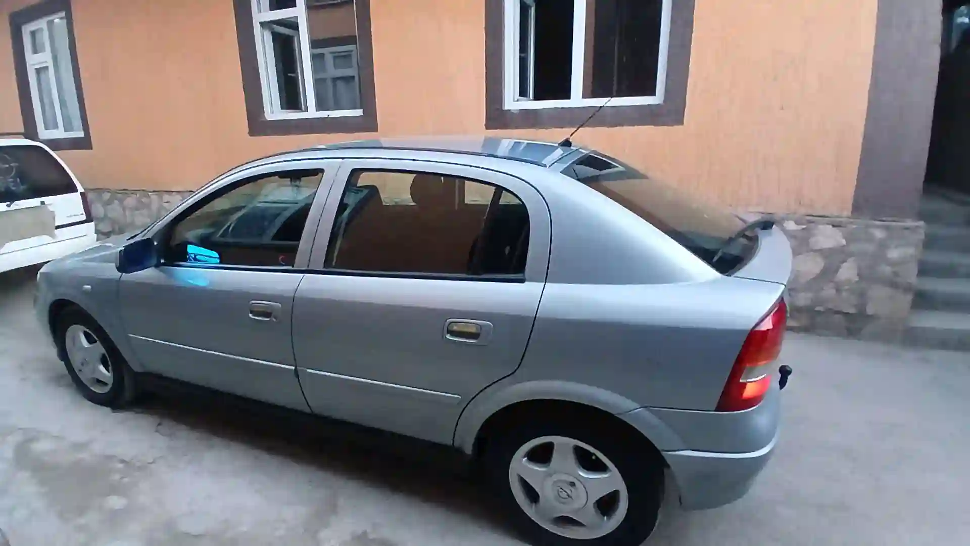 Opel Astra g 2000 — миниатюра 4