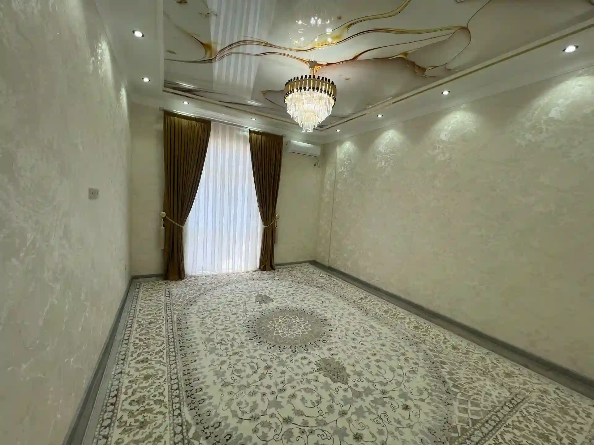 2-к квартира, 2 этаж, 82 м², 18