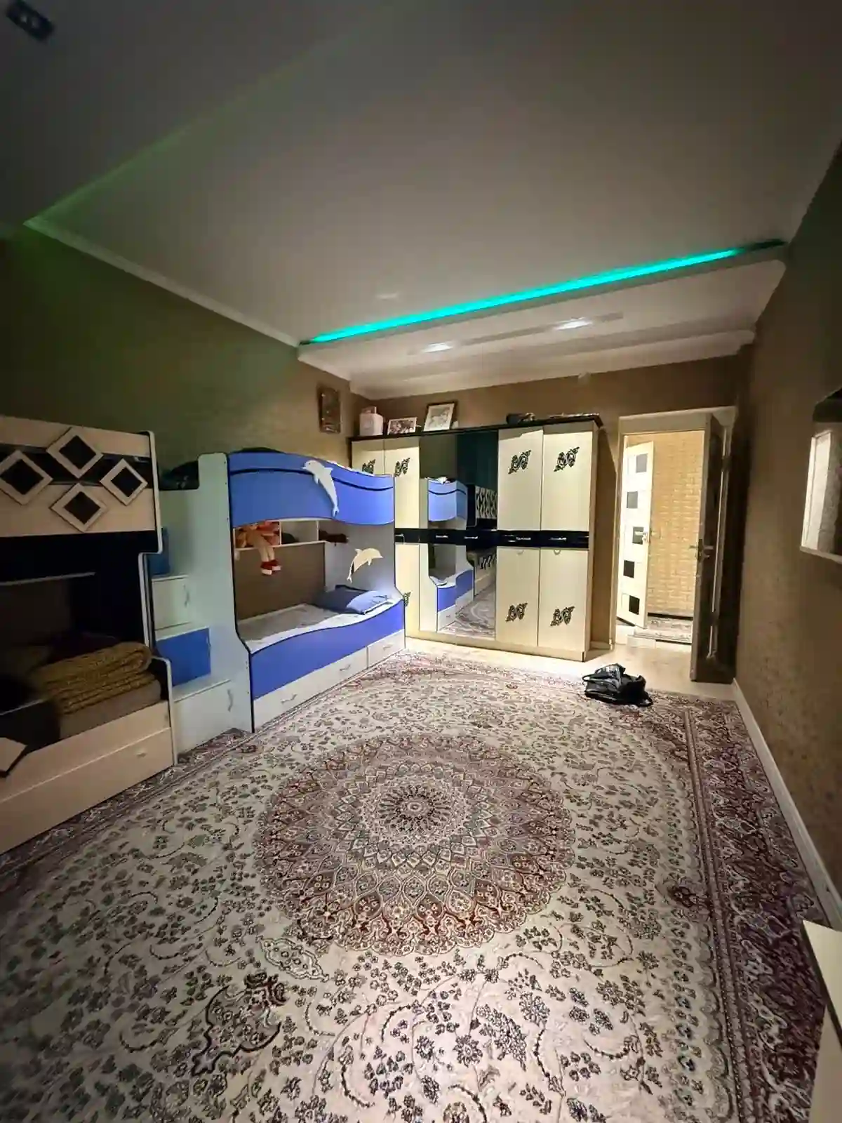 3-к квартира, 2 этаж, 80 м², Ҳайкали Шерон