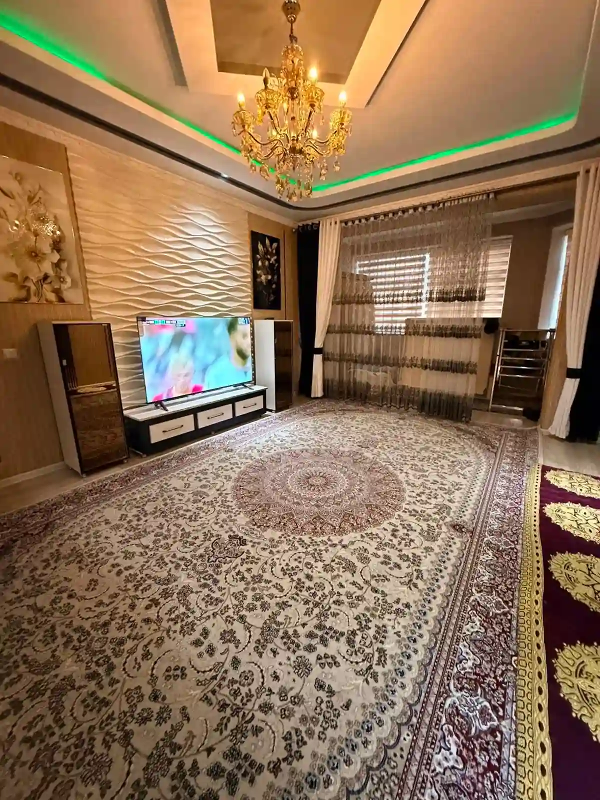 3-к квартира, 2 этаж, 80 м², Ҳайкали Шерон