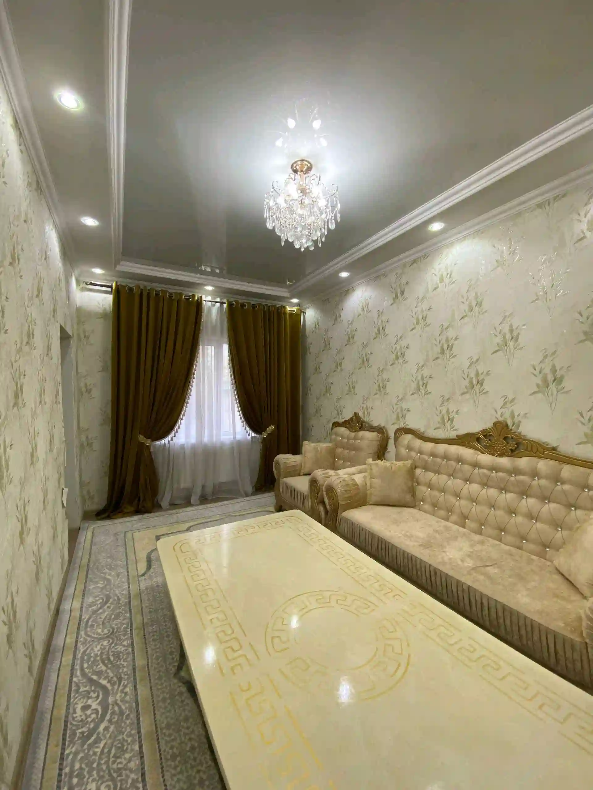 2 этажный, 4-комн. дом, 220 м², 2 соток, Фирдавси