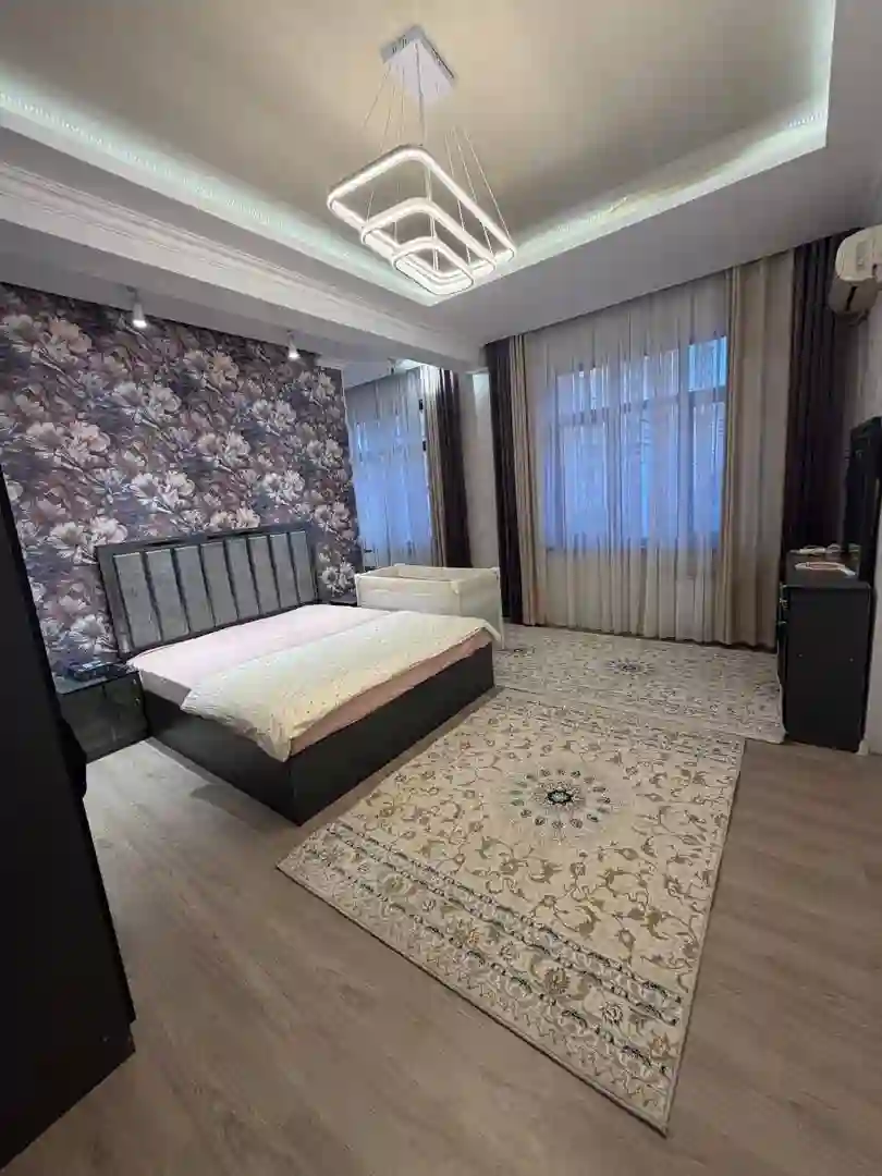 3-к квартира, 5 этаж, 130 м², дос печать пушти ситора