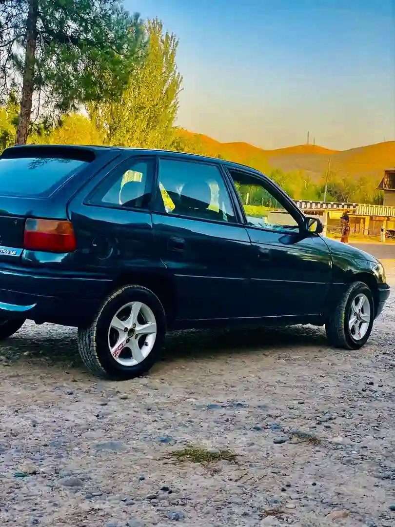 Opel Astra f 1997 — миниатюра 3