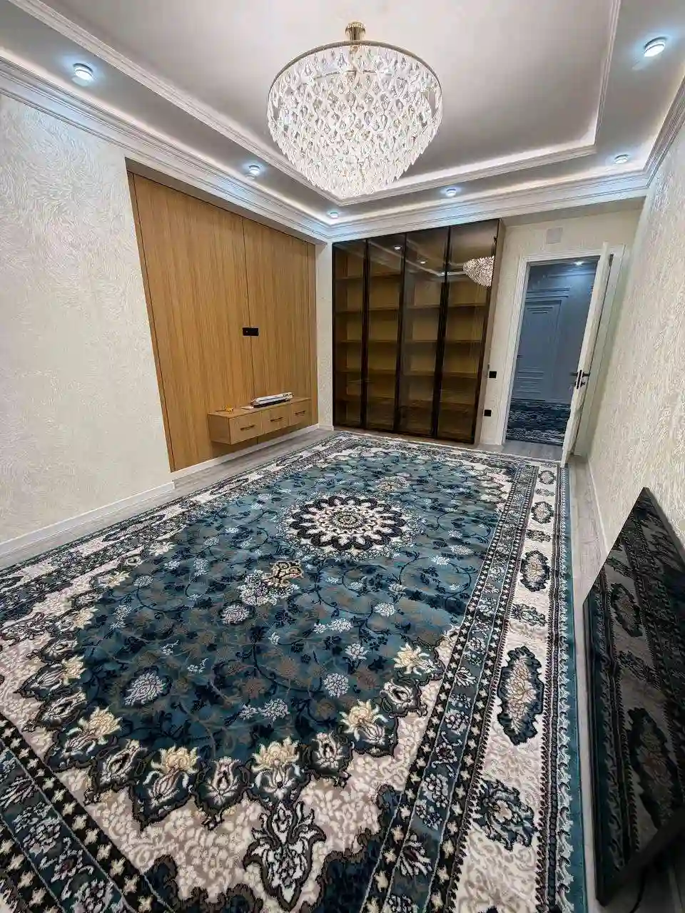 3-к квартира, 13 этаж, 105 м², И.Сомони