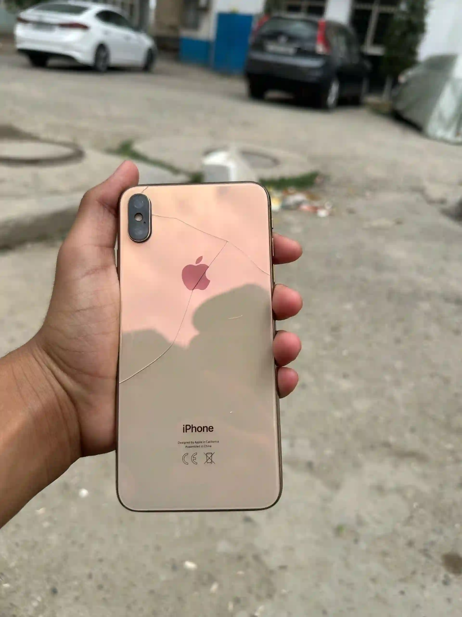 Xs max 64gb Batare 90aliw fays kor namekna tamom 