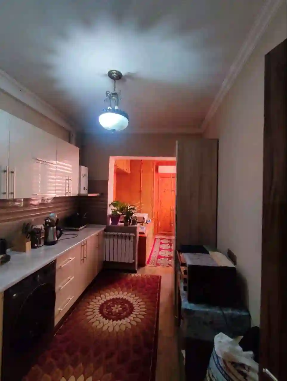 3-к квартира, 5 этаж, 90 м², 61мкр Фирдавси Пеши мантухона