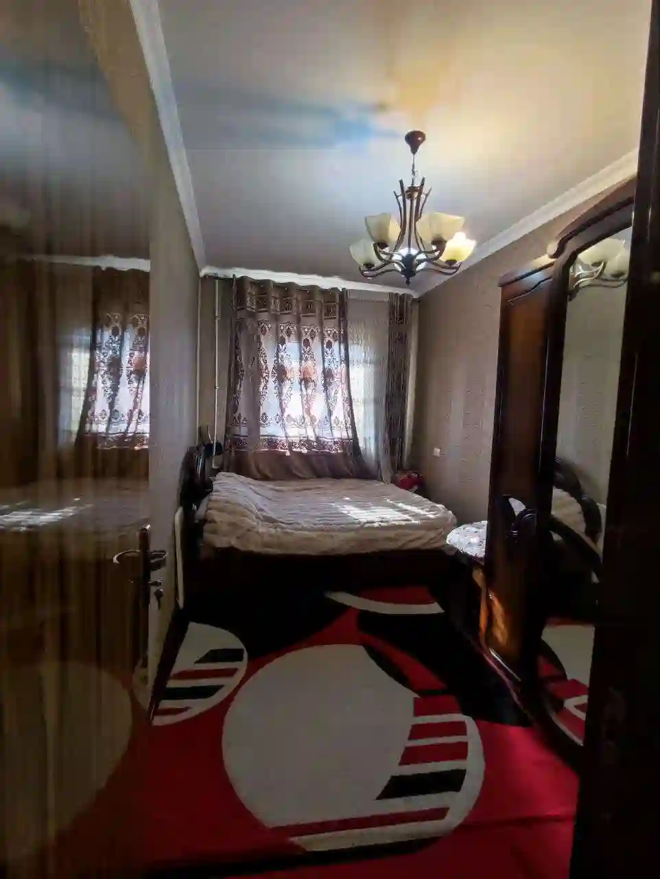 3-к квартира, 5 этаж, 90 м², 61мкр Фирдавси Пеши мантухона