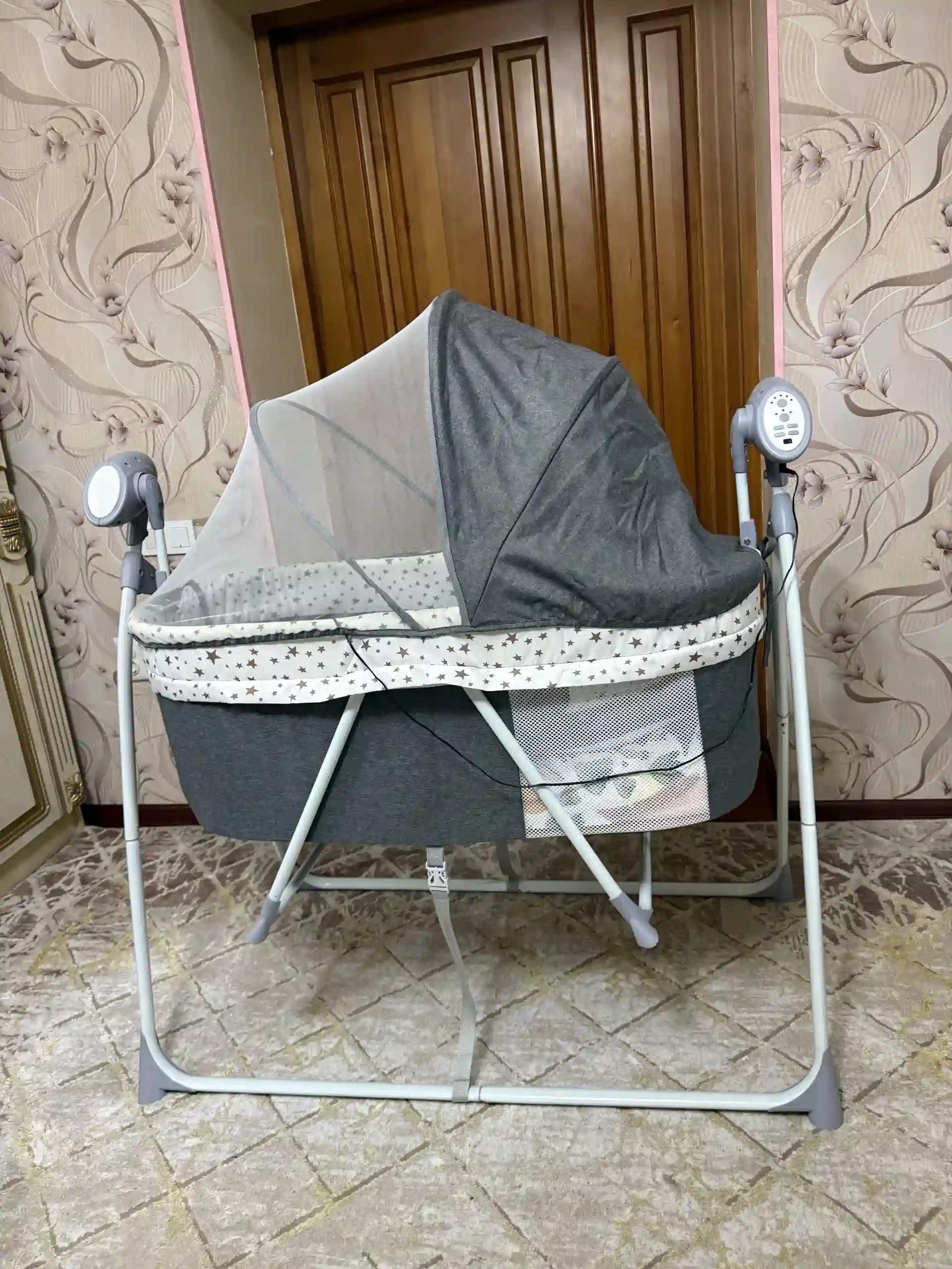 электронная качели 