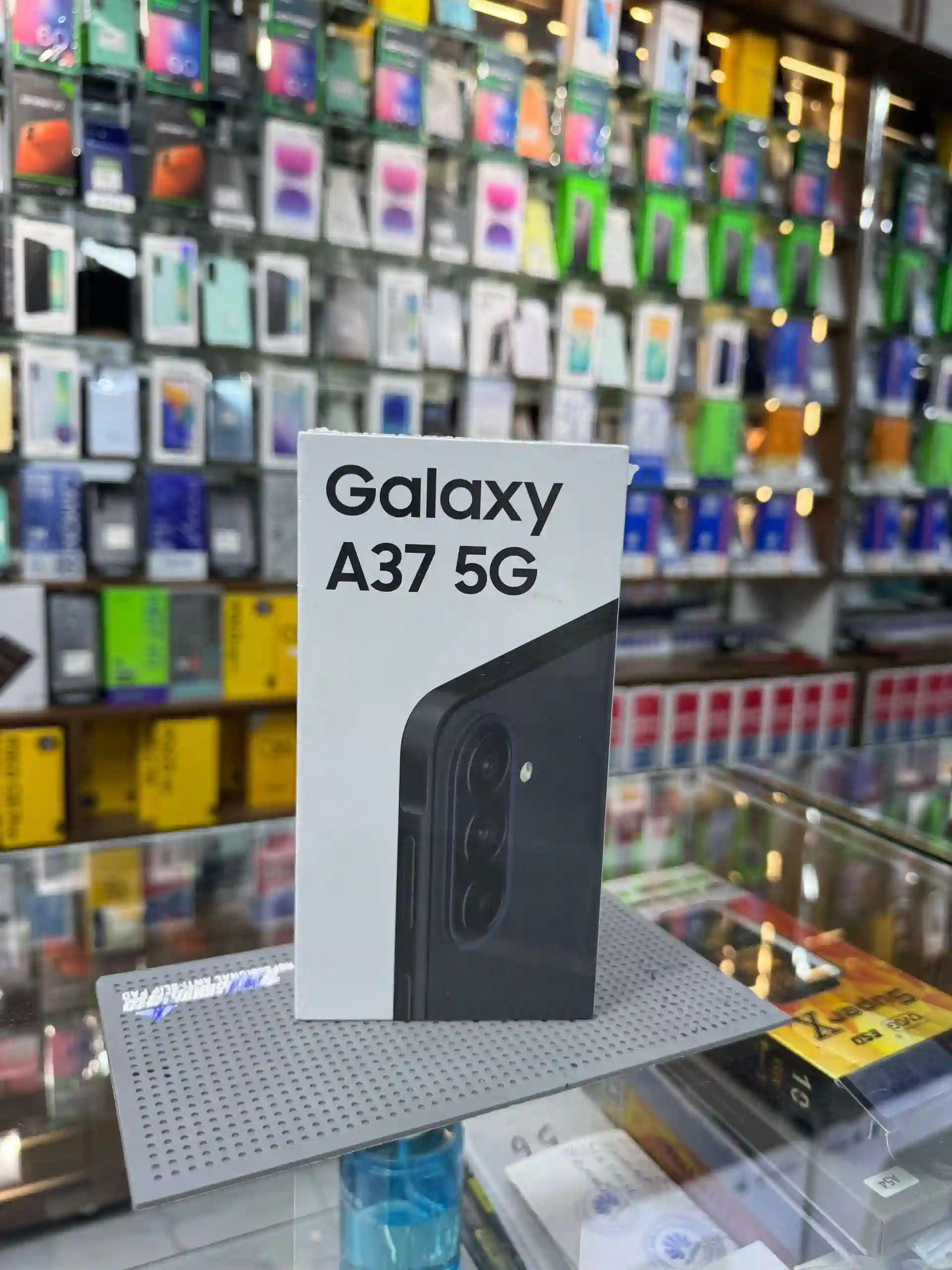 Samsung Galaxy A37