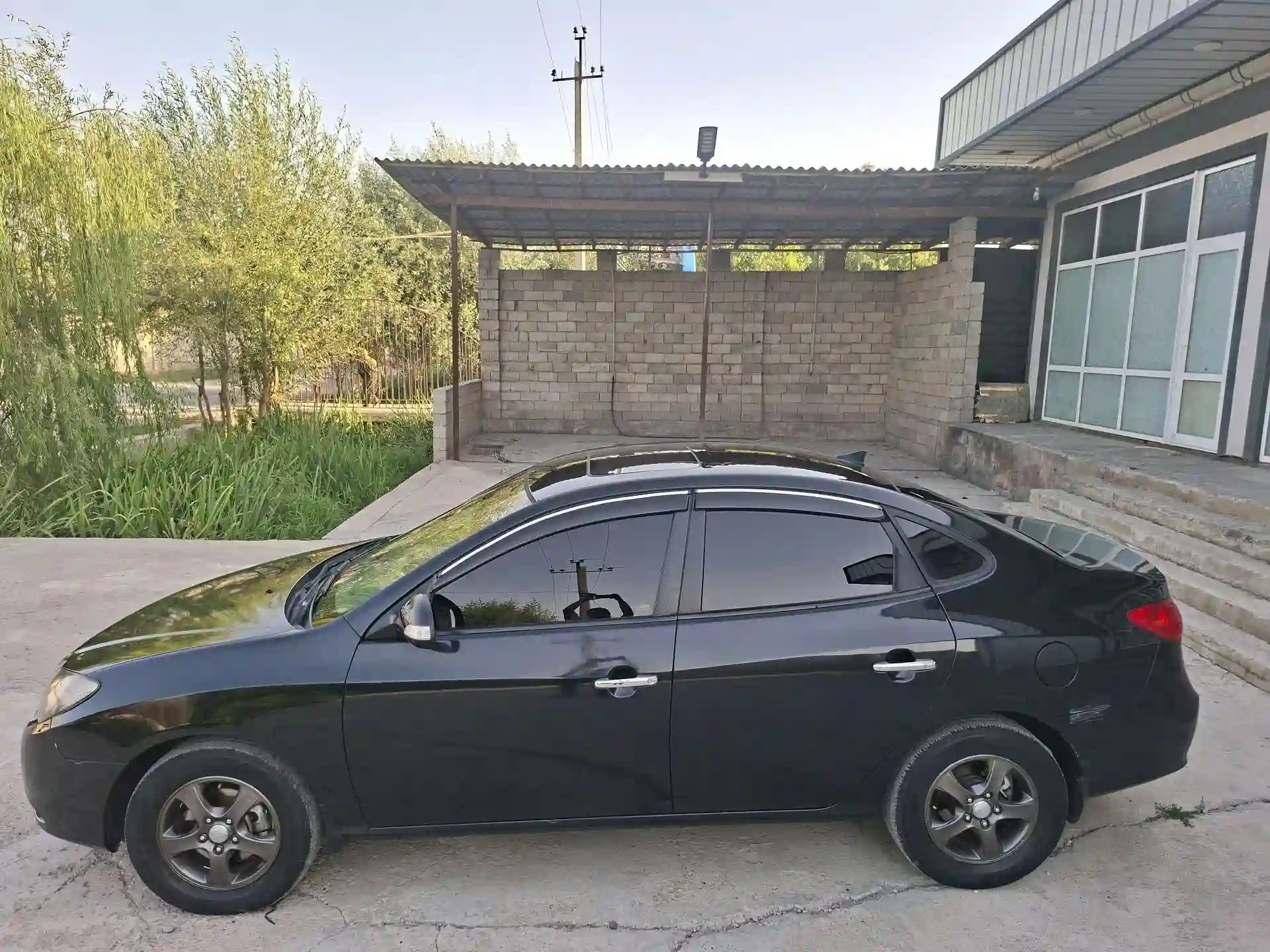 Hyundai Avante 2010