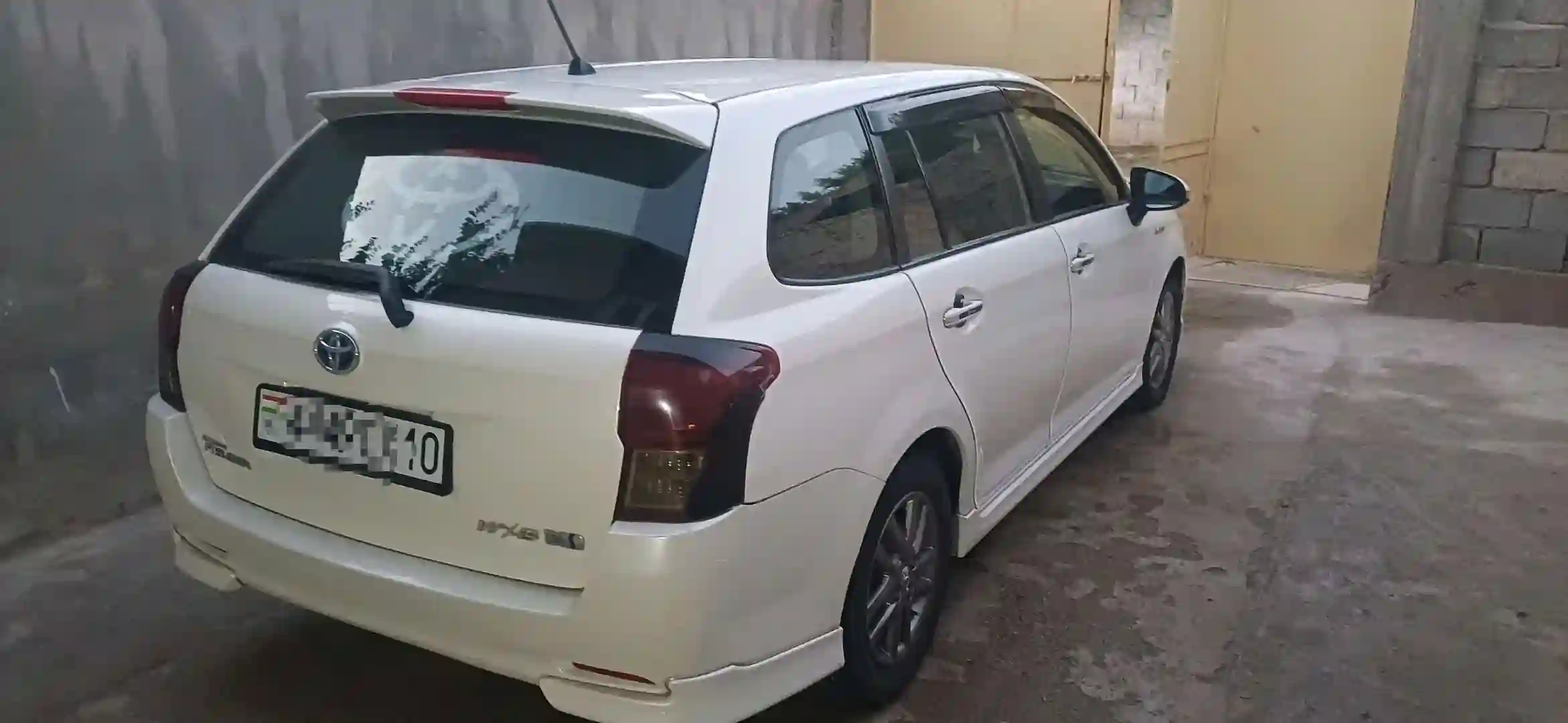 Toyota Fielder 2014