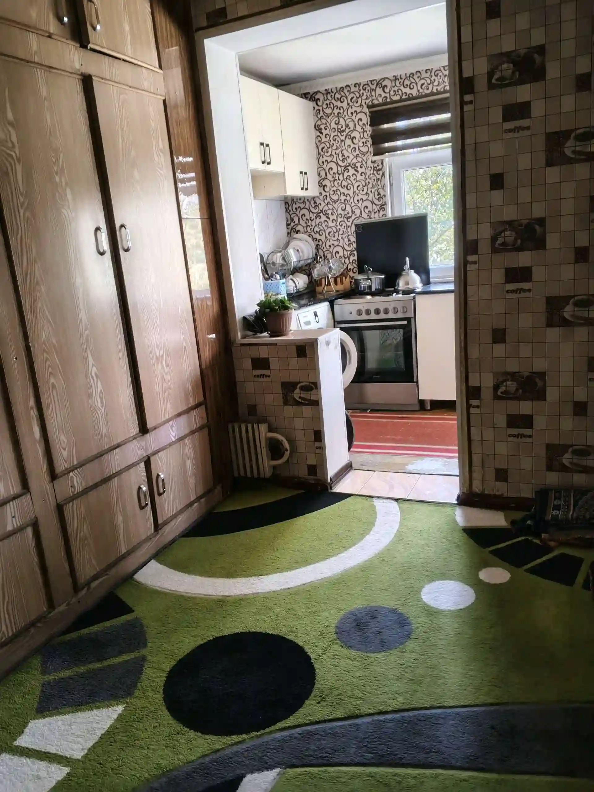 4-к квартира, 3 этаж, 61 м², Фирдавси