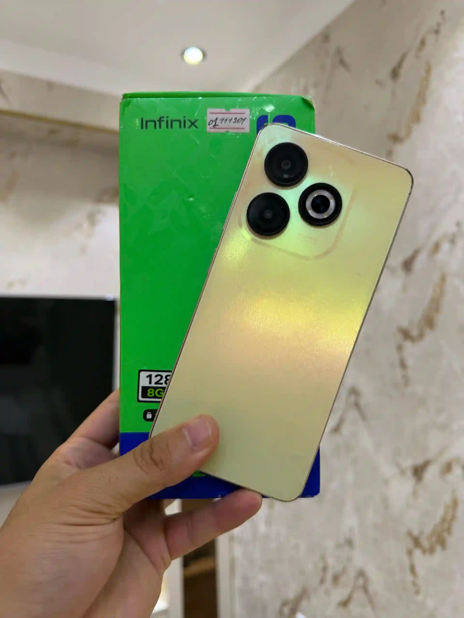 Infinix Smart 8 4+4/128GB 