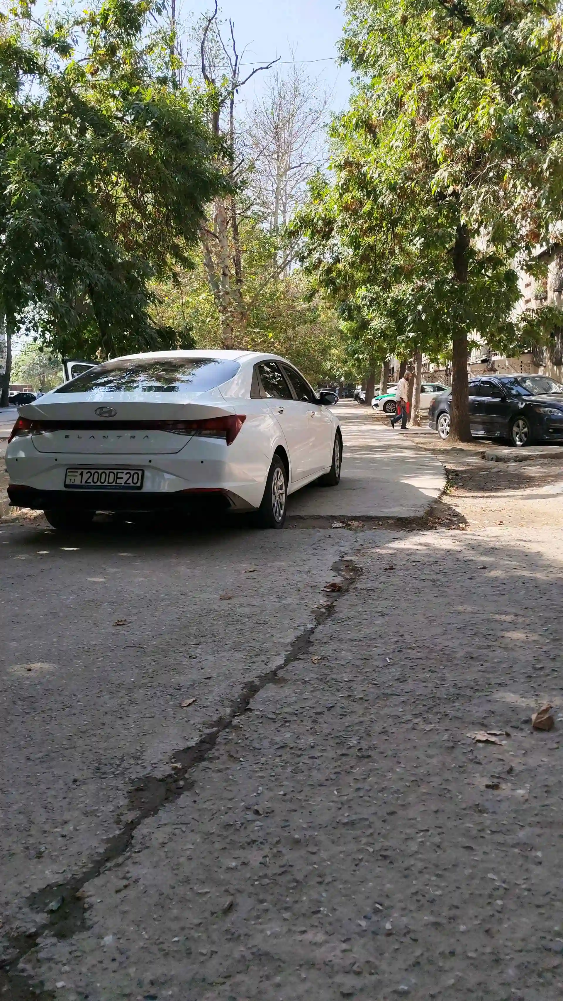 Hyundai Elantra 2022