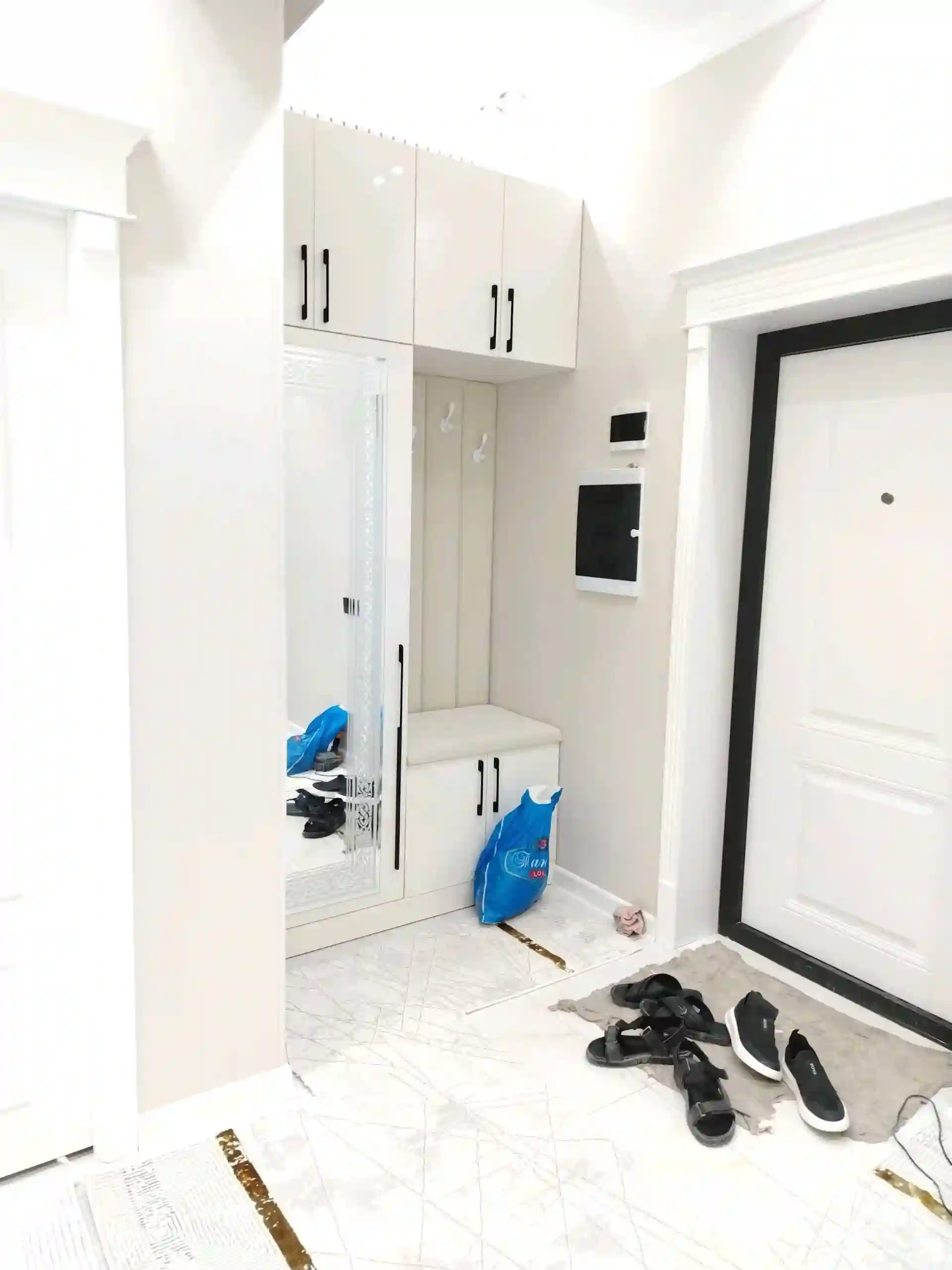 3-к квартира, 8 этаж, 93 м², северний карамов селхоз медгарадок сомони