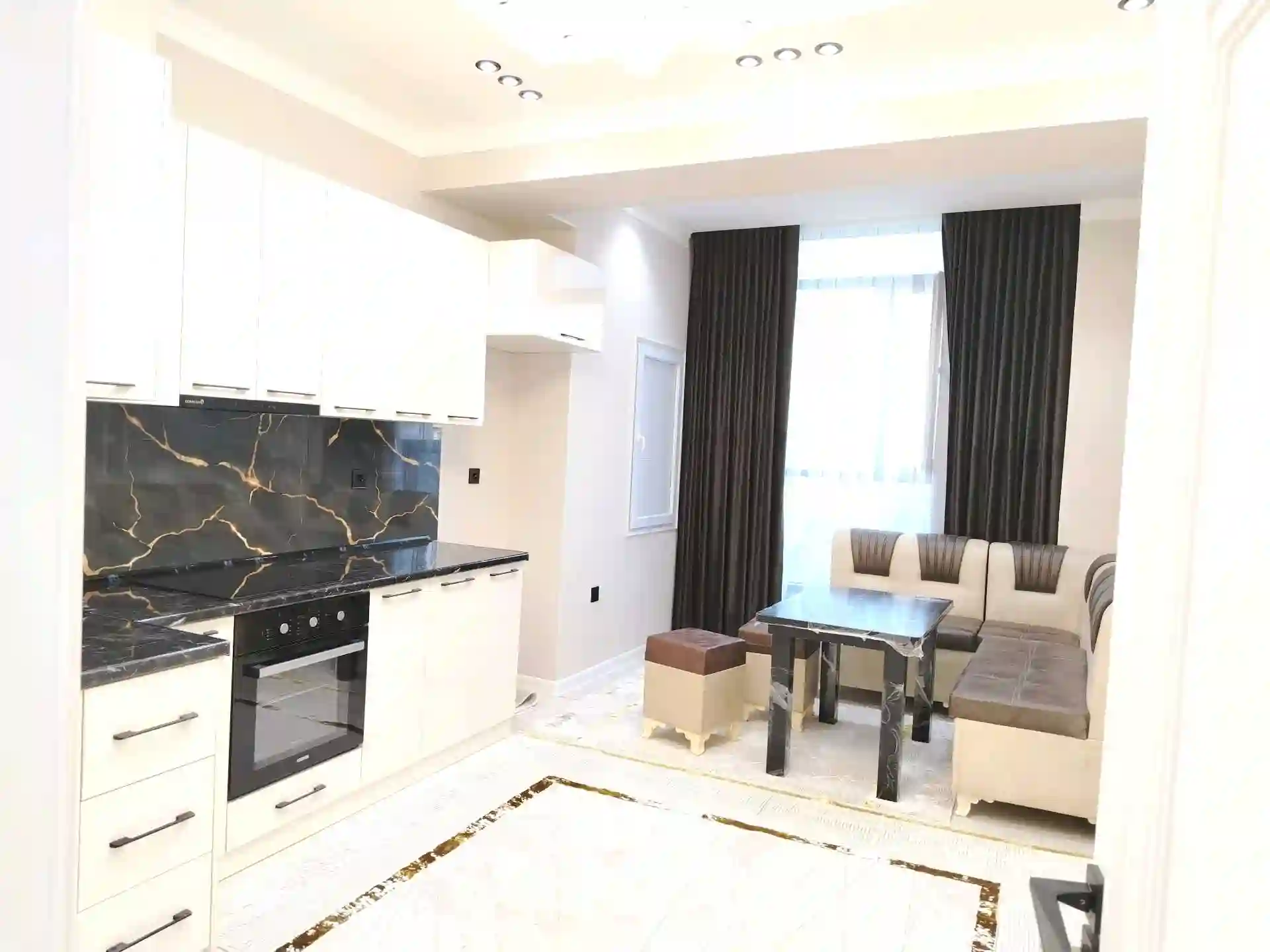 3-к квартира, 8 этаж, 93 м², северний карамов селхоз медгарадок сомони