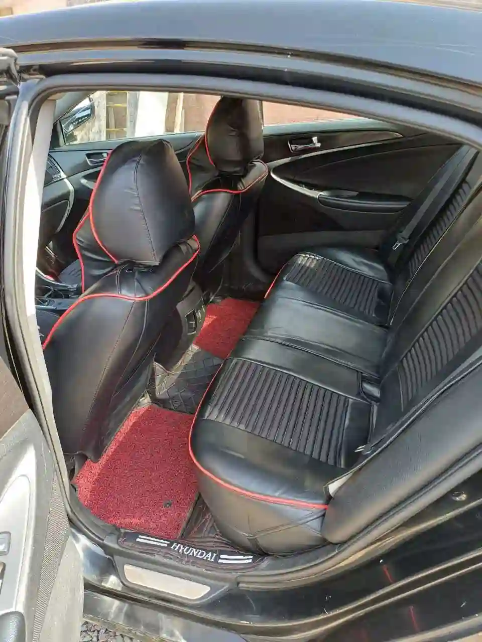 Hyundai Sonata 2011