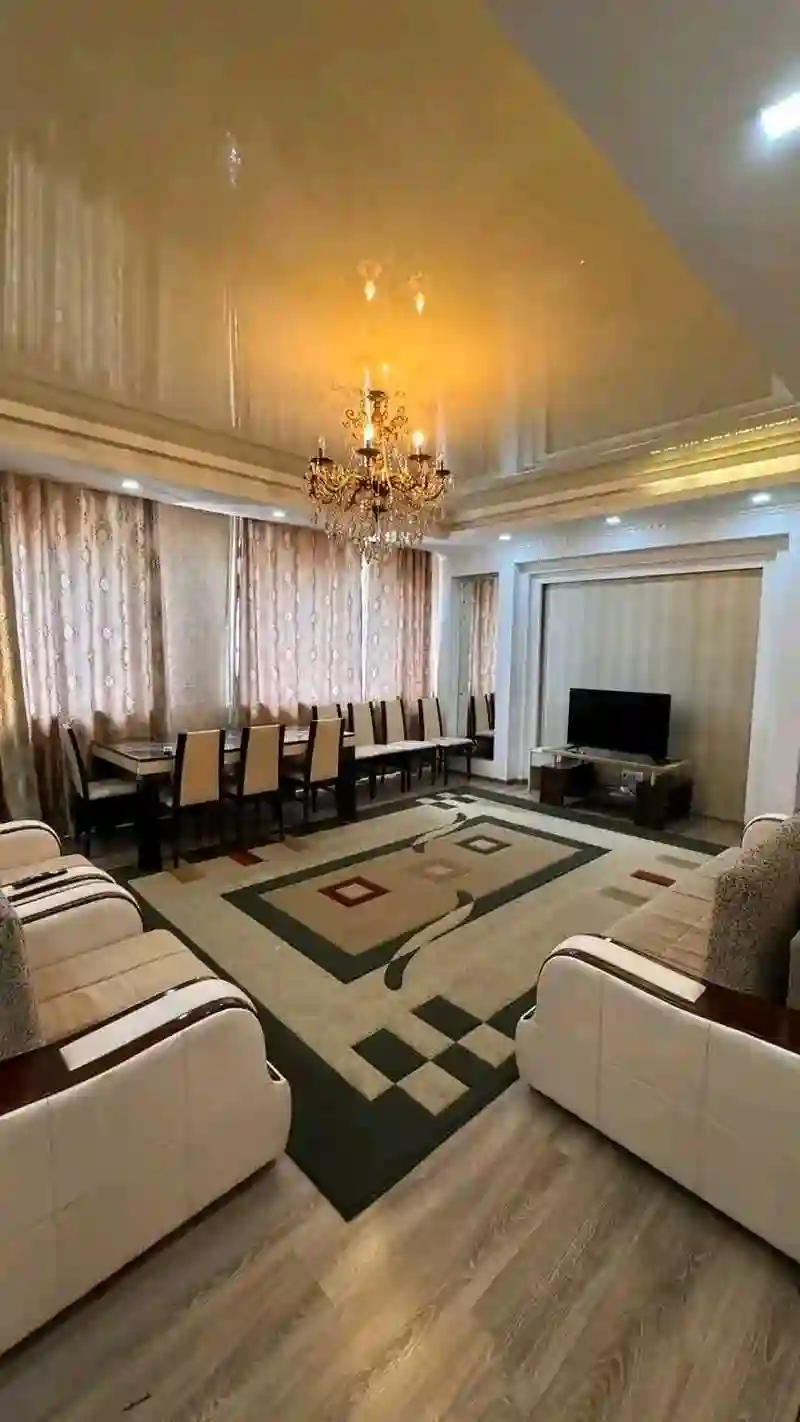3-к квартира, 4 этаж, 121 м², шохмансур