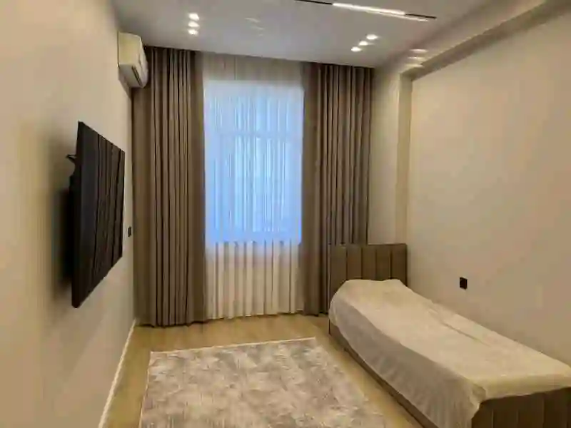 3-к квартира, 14 этаж, 100 м², И.Сомони