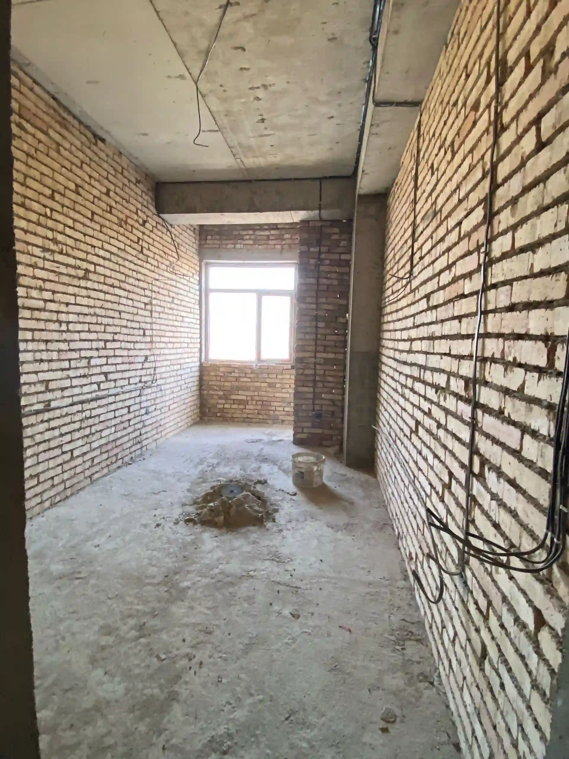 3-к квартира, 9 этаж, 93 м², фирдауси