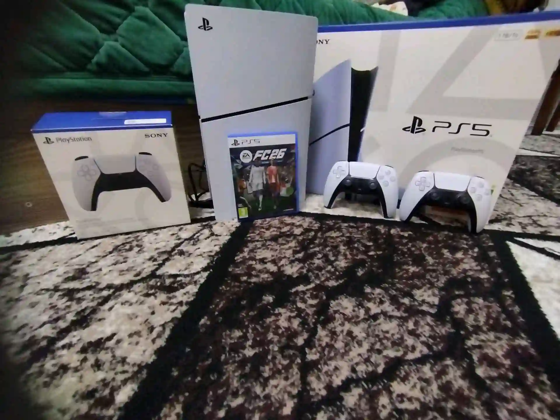Play Station 5 
новый плестейшан