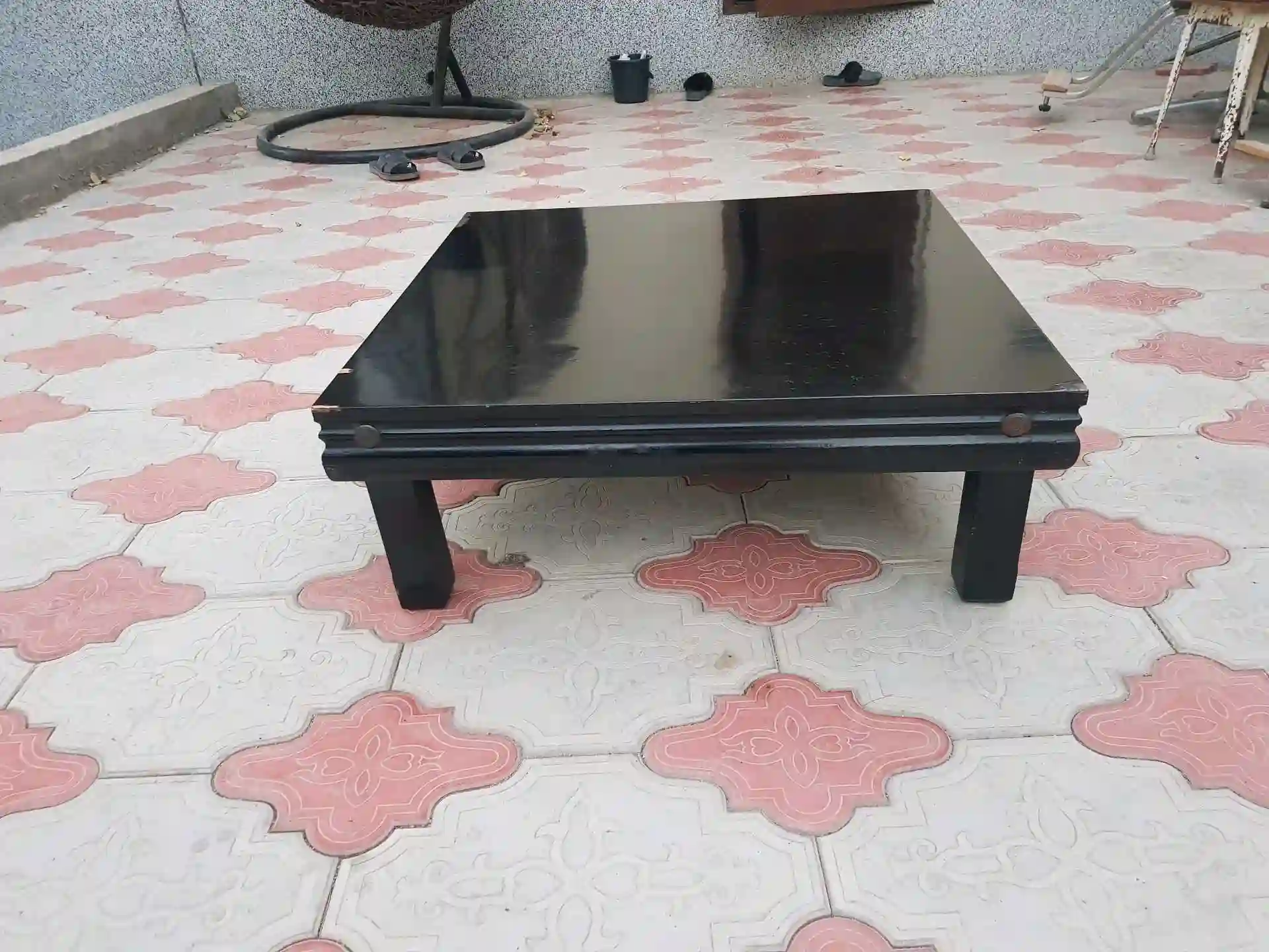 стол