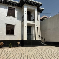 2 этажный, 5-комн. дом, 176 м², 25 соток, Сино