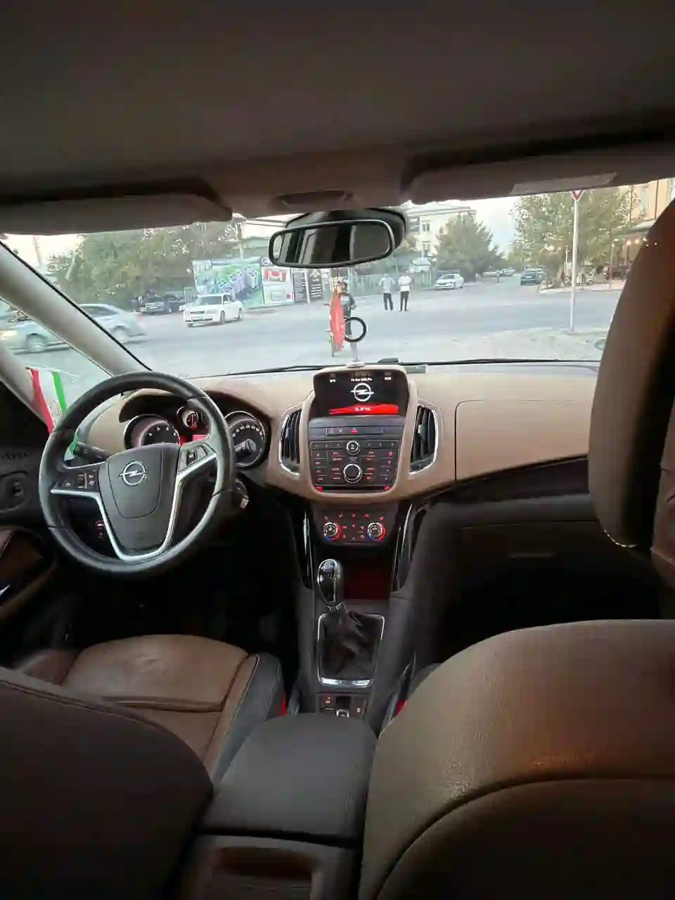Opel Zafira 2014