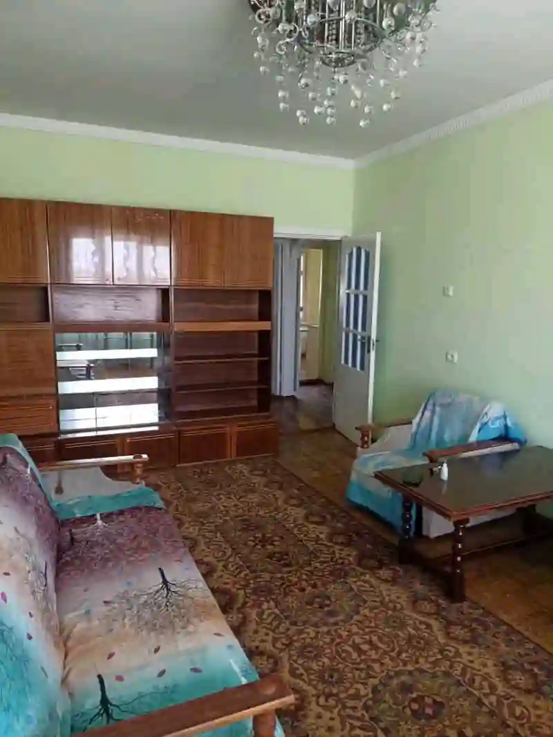 2-к квартира, 5 этаж, 65 м², Фирдавси
