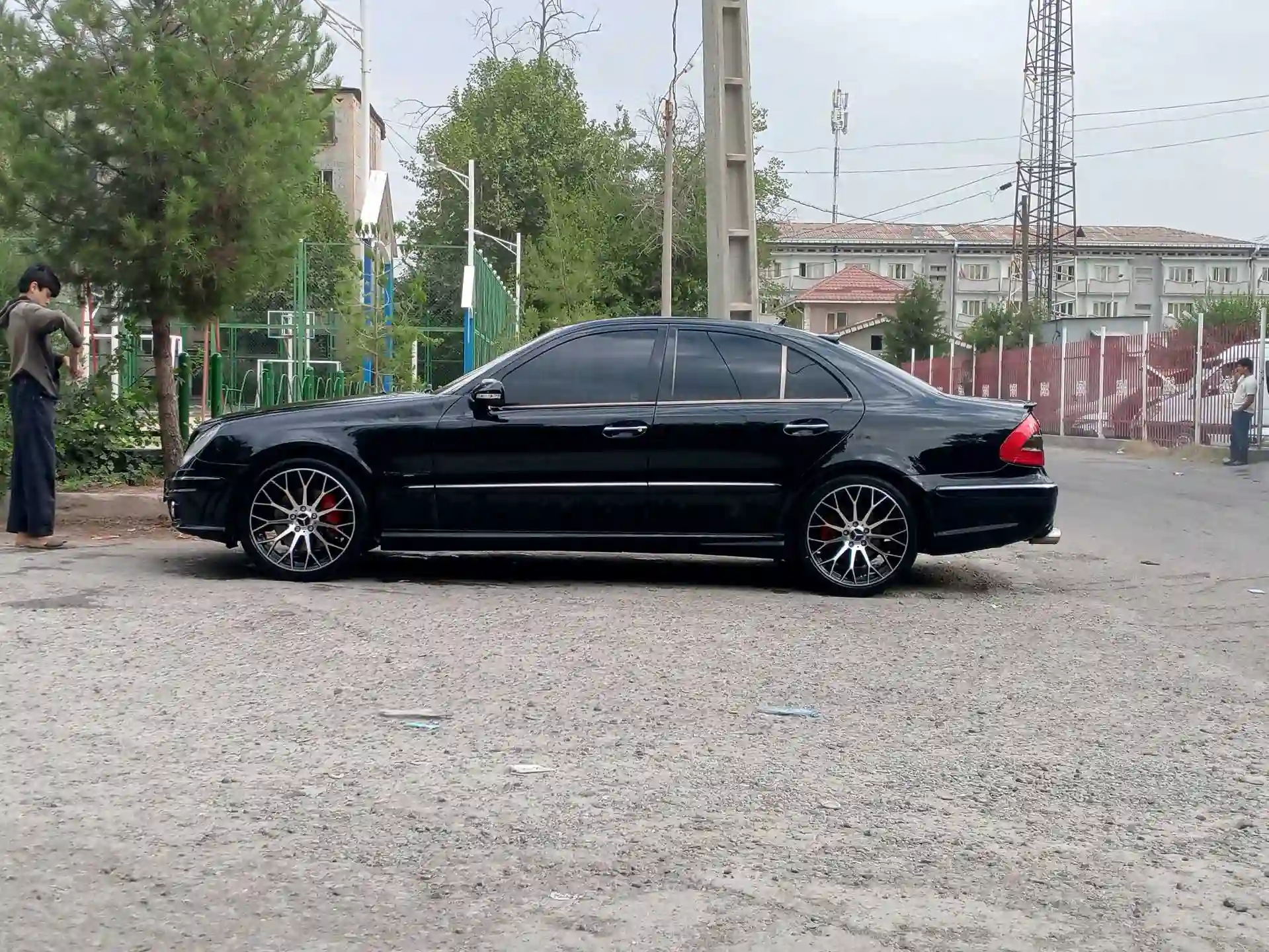 Mercedes-benz E class 2009