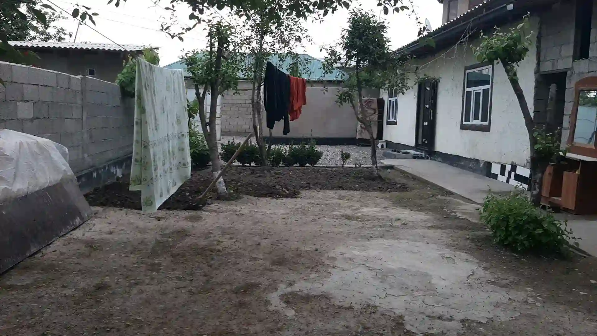 1 этажный, 2-комн. дом, 80 м², 3 соток, нохияи фирдавси