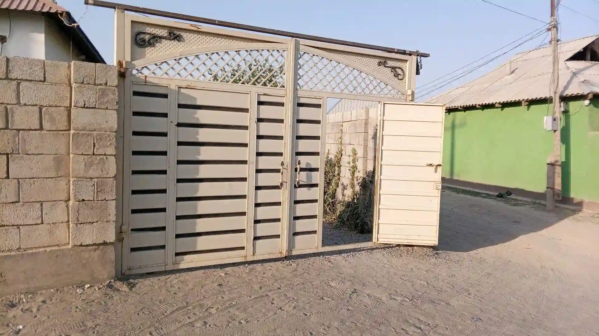 3-к квартира, 1 этаж, 70 м², Фархор