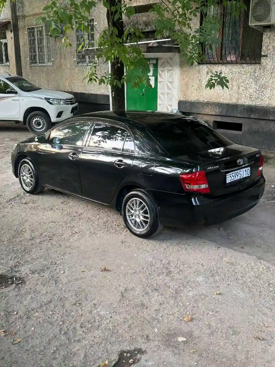 Toyota Axio 2009 — миниатюра 3