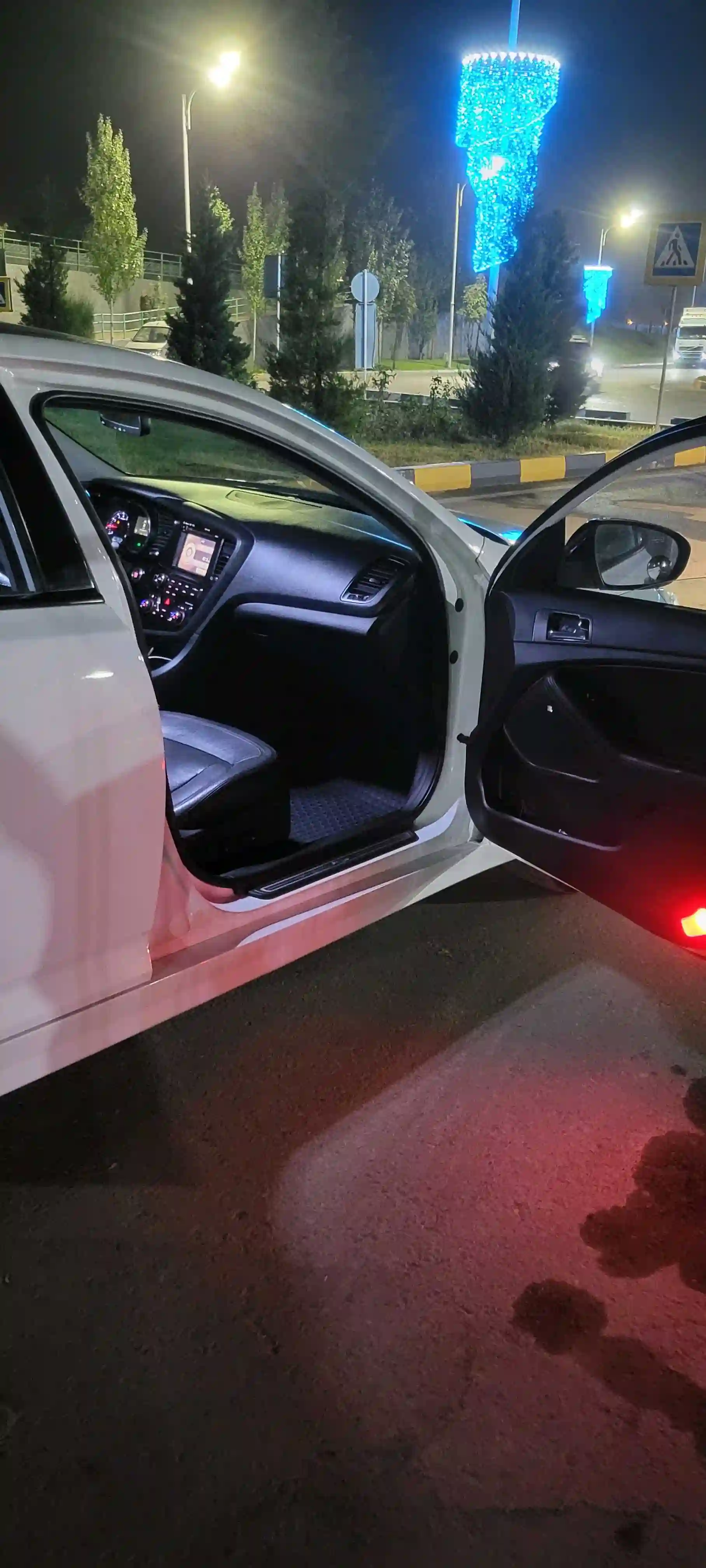 Kia K5 2013 — миниатюра 10