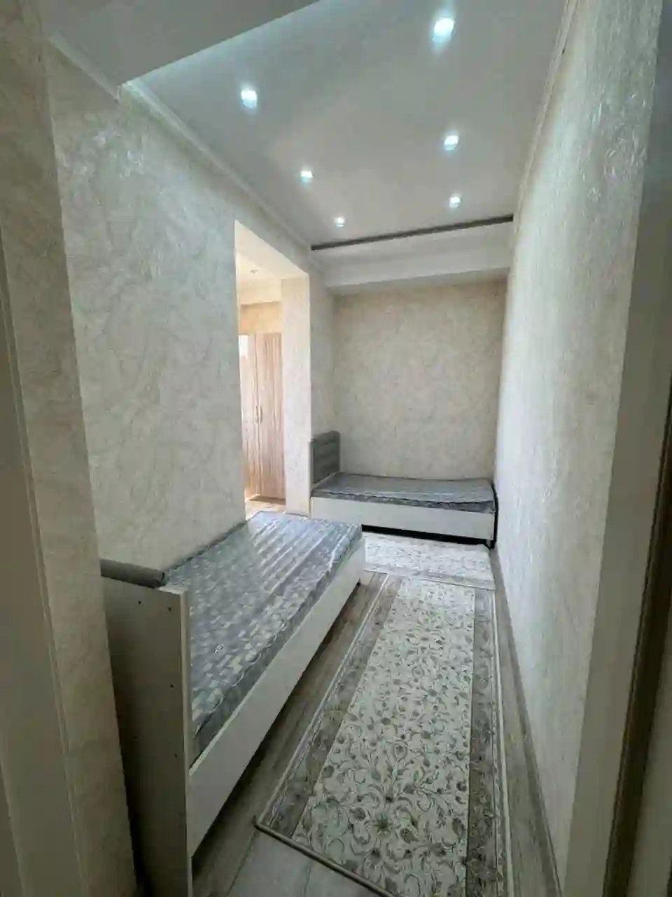3-к квартира, 13 этаж, 90 м², фирдавси   диагностика коммерческий институт