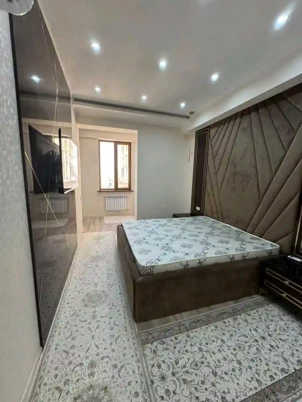 3-к квартира, 13 этаж, 90 м², фирдавси   диагностика коммерческий институт