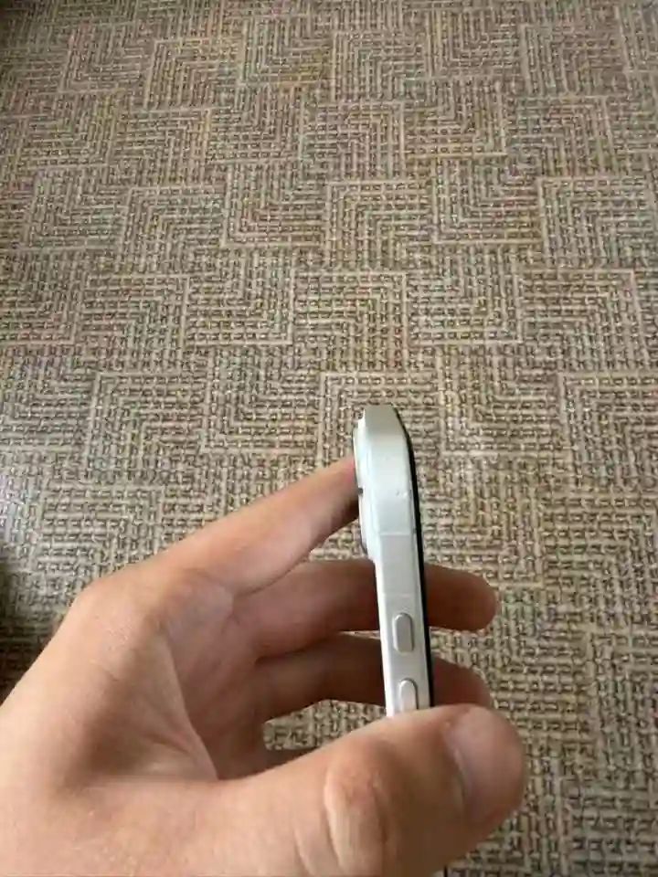 Apple IPhone 16 256 gb — миниатюра 5