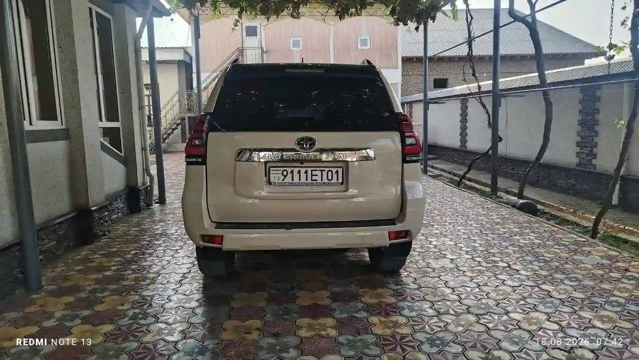 Toyota Land cruiser prado 2019 — миниатюра 5