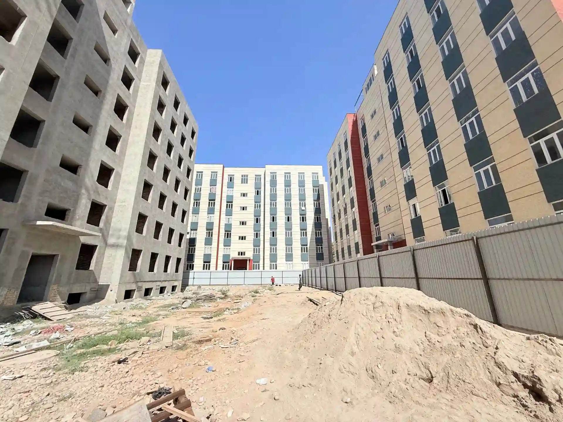 3-к квартира, 3 этаж, 100 м², н рудаки (ленский район) — миниатюра 3