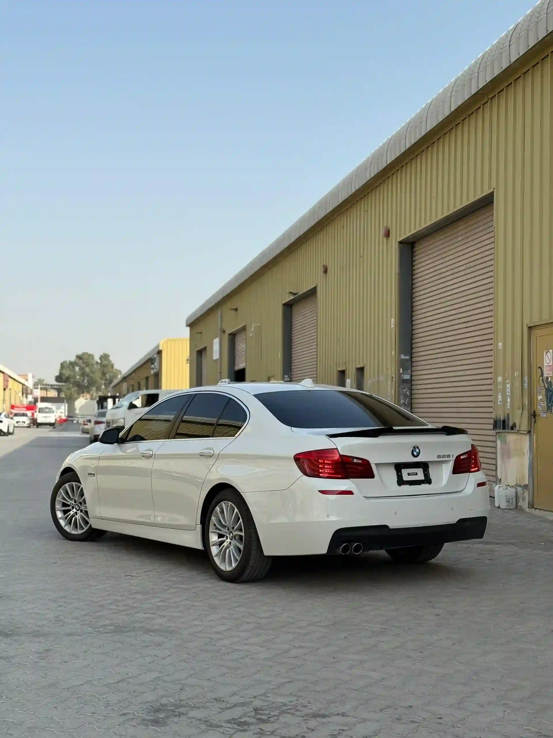 BMW 5 series 2015 — миниатюра 6