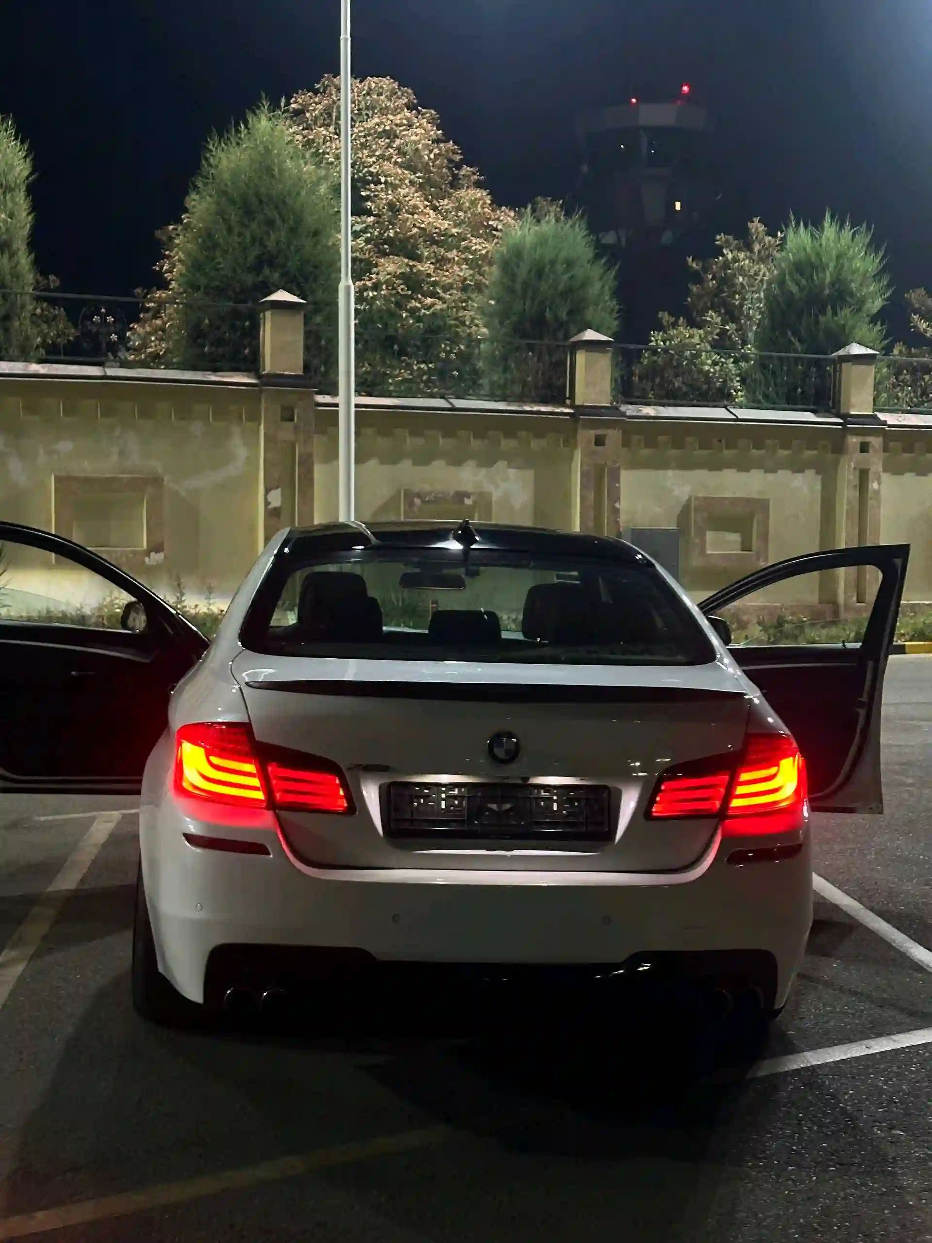 BMW 5 series 2011