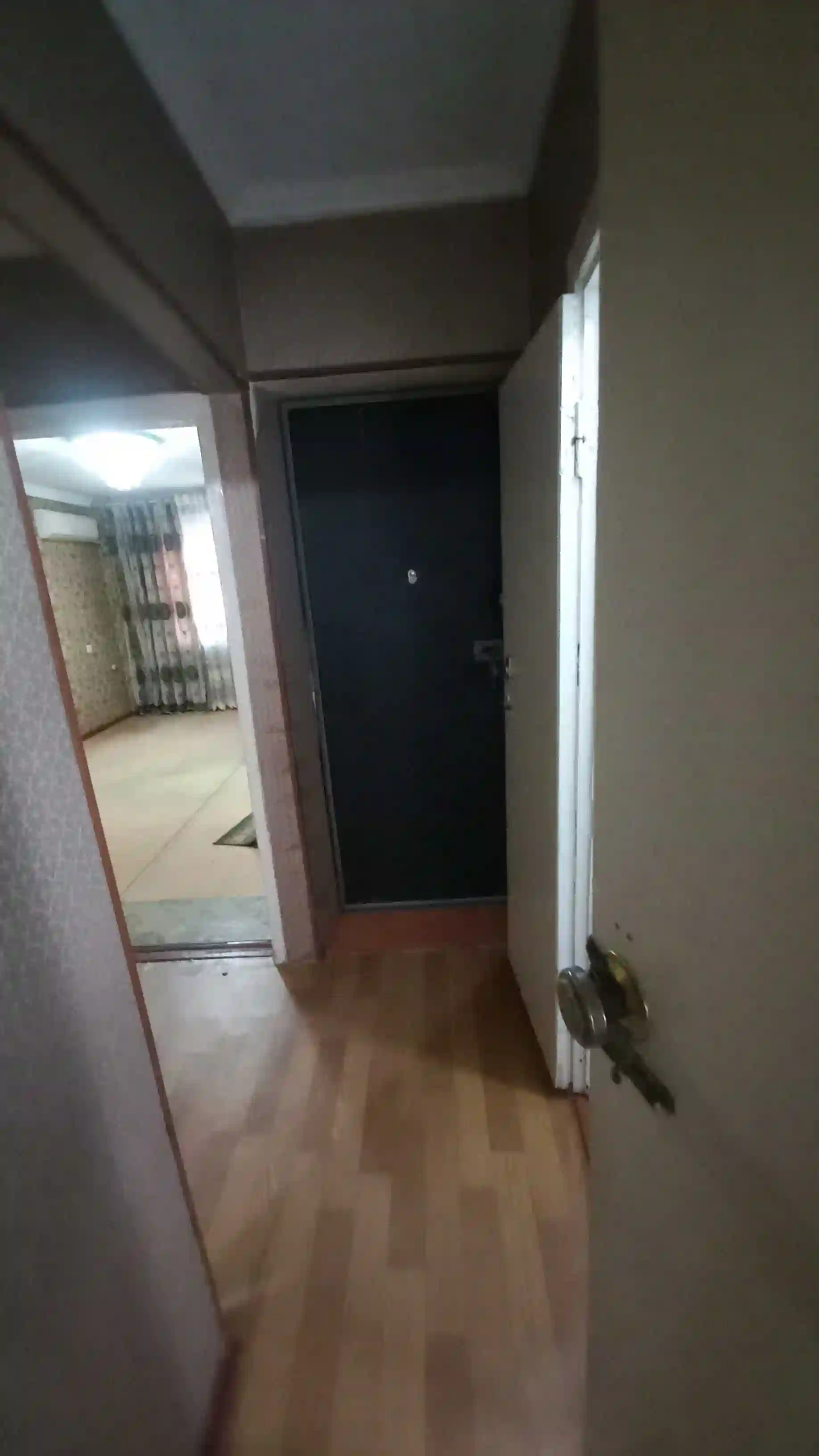 2-к квартира, 2 этаж, 54 м², Кӯчаи Кайҳоннавардон Доми 70 — миниатюра 10