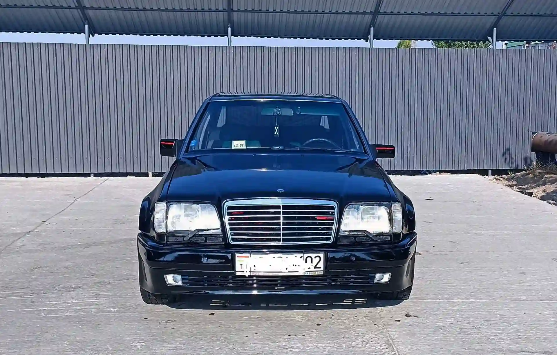 Mercedes-benz W124 1994 — миниатюра 2