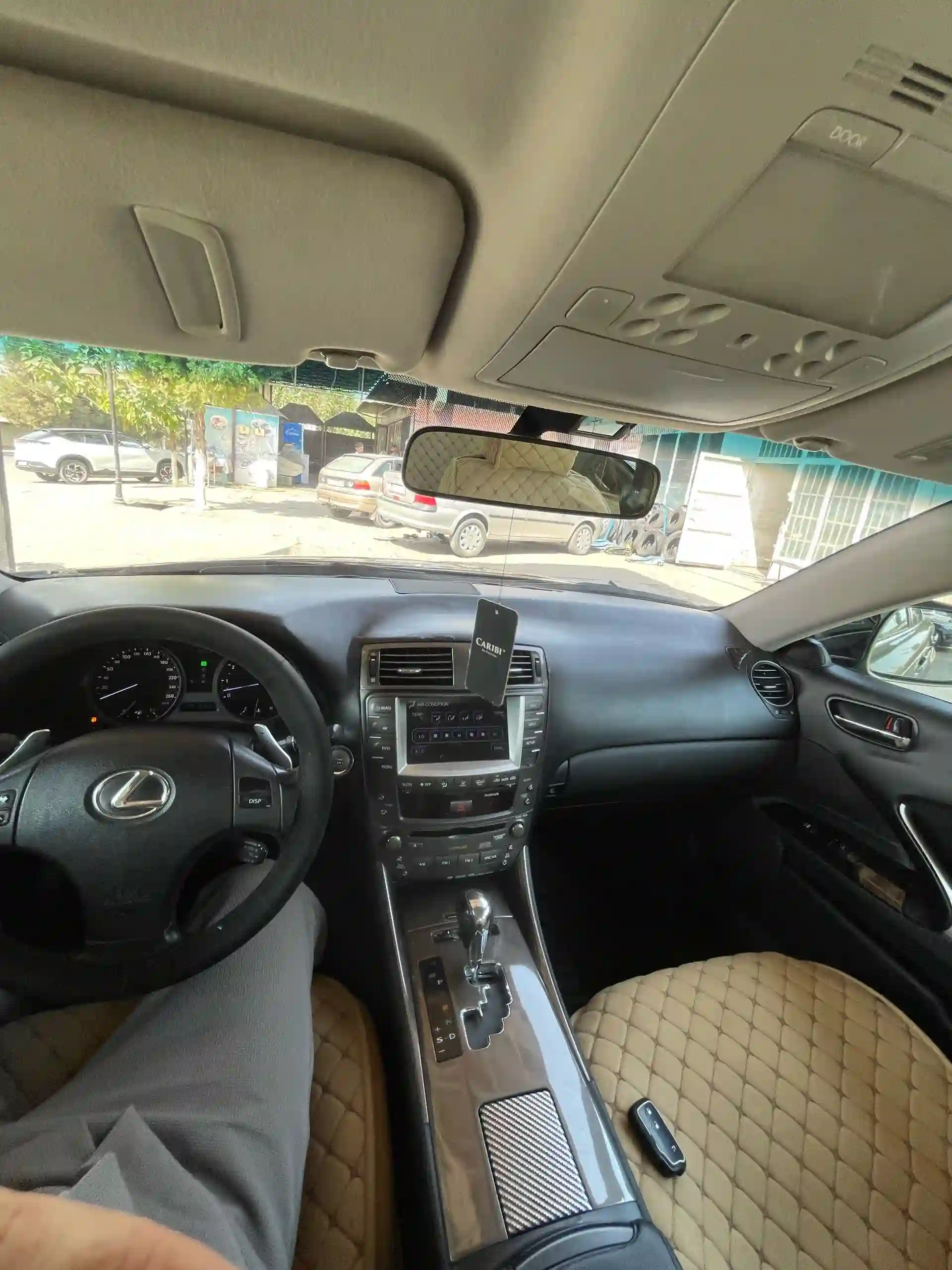 Lexus Is series 2008 — миниатюра 6