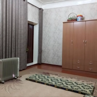 1 этажный, 4-комн. дом, 414 м², 2 соток, И. Сомонӣ
