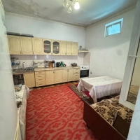 1 этажный, 3-комн. дом, 100 м², 8 соток, Фирдавсӣ