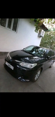 Toyota Fielder 2015