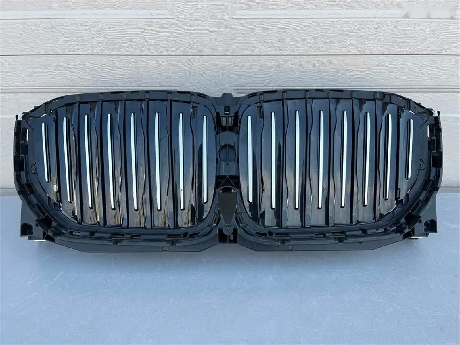 Жалюзи шторки радиатора для BMW X5 G05 — миниатюра 1