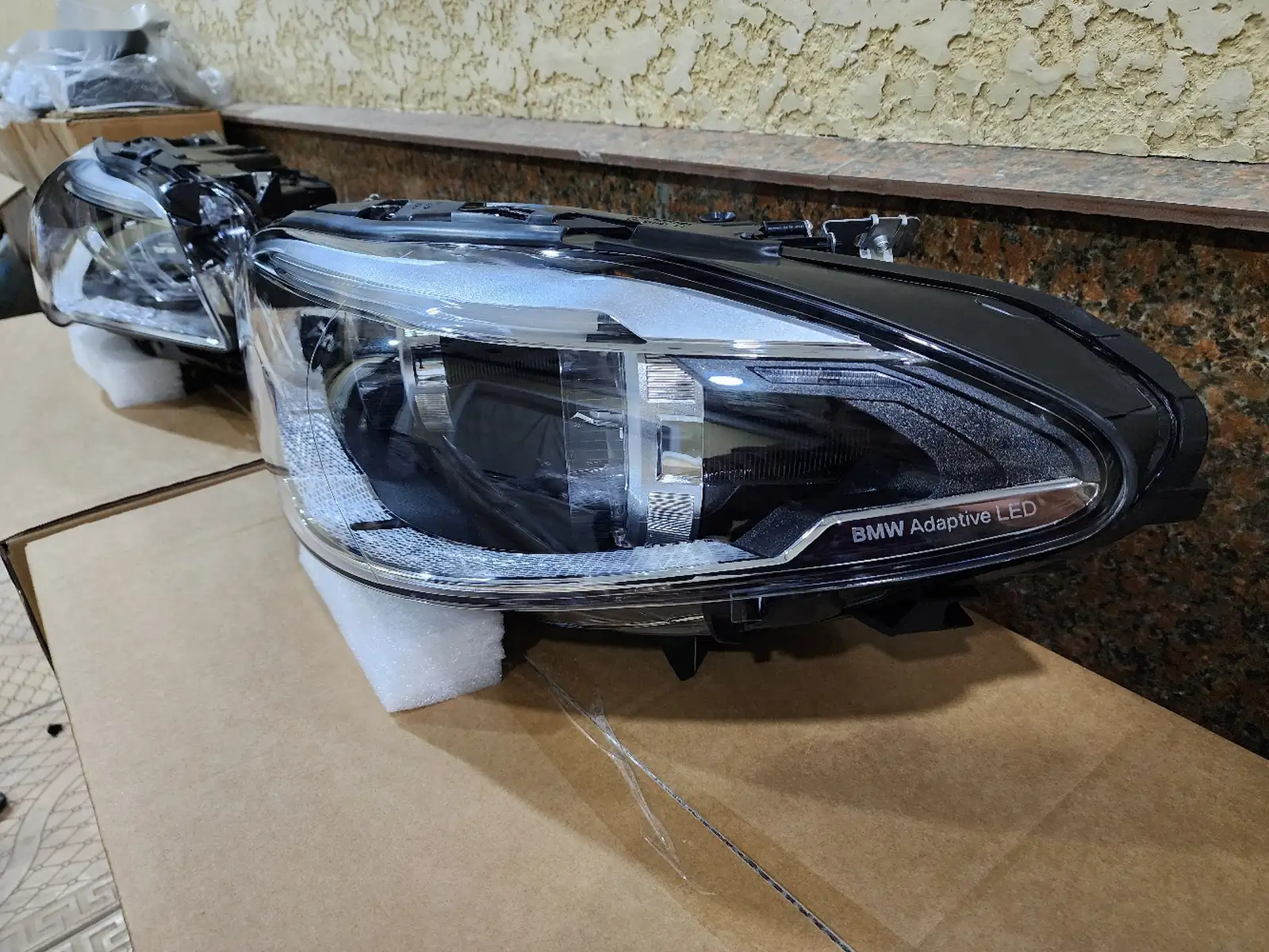 Фары BMW F10 LED 2010-2013 — миниатюра 2